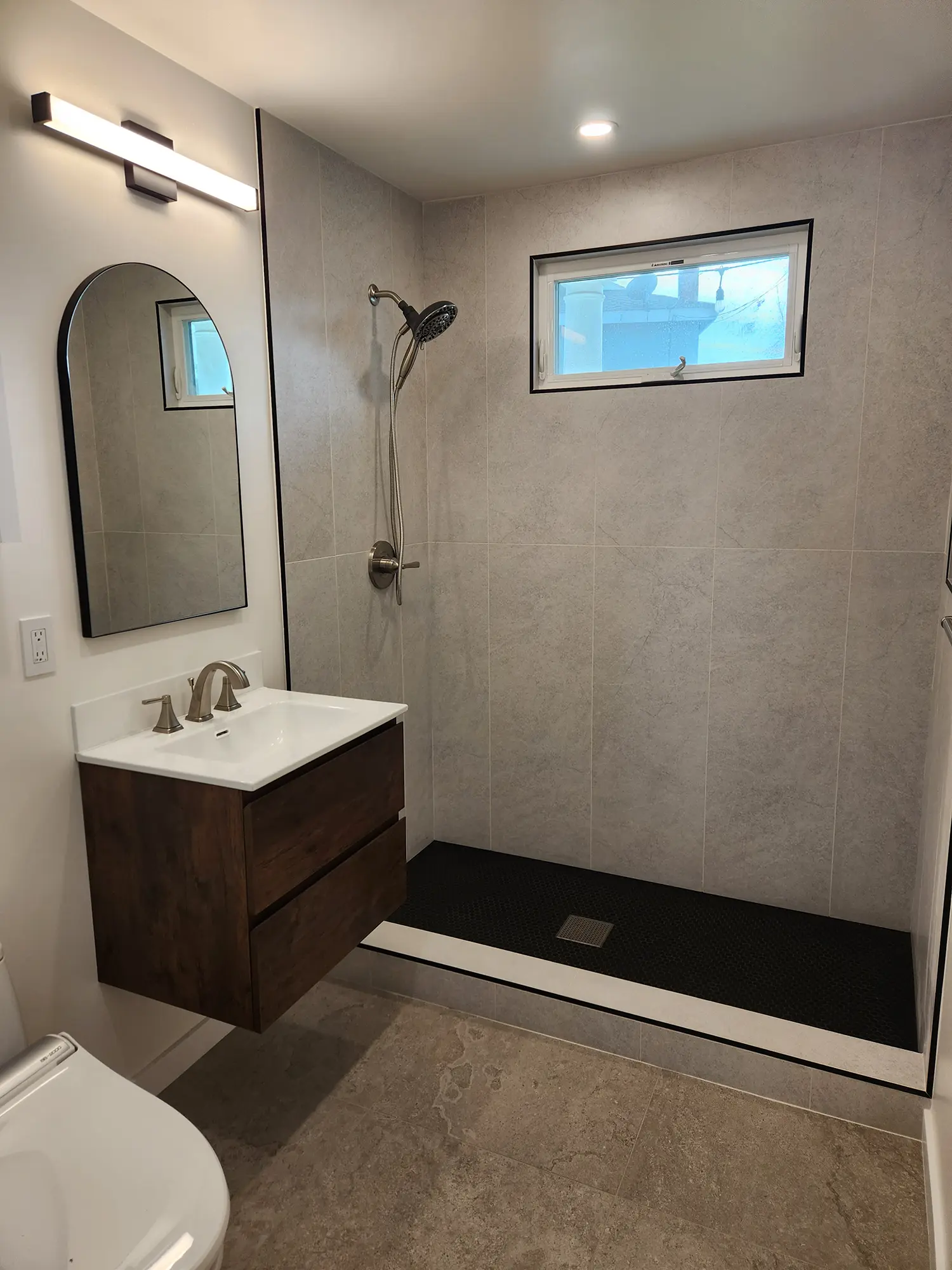 I-ONE CONSTRUCTION INC (5)